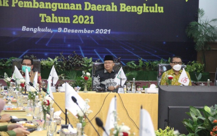 Gubernur Bengkulu Rohidin Mersyah hadir dan pimpin Rapat Umum Pemegang Saham Luar Biasa (RUPS-LB) PT. Bank Pembangunan Daerah (BPD) Bengkulu/ Bank Bengkulu (BB) Tahun 2021