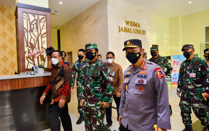 Panglima TNI Marsekal Hadi Tjahjanto dan Kapolri Jenderal Listyo Sigit Prabowo