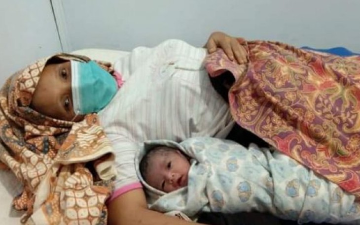 2 Bayi Pertama Yang Kelahirannya Dibantu Dari Program HD Bersalin