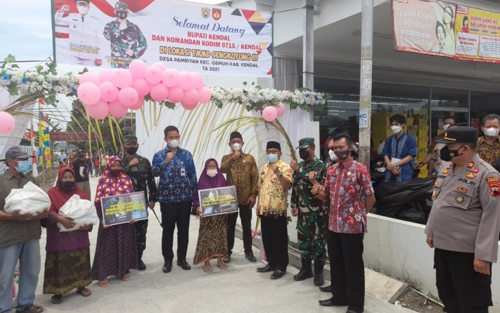 Kapolsek Gemuh Hadiri Penutupan TMMD ke 112 dan sengkuyung tahap lll tahun 2021 didesa Pamriyan