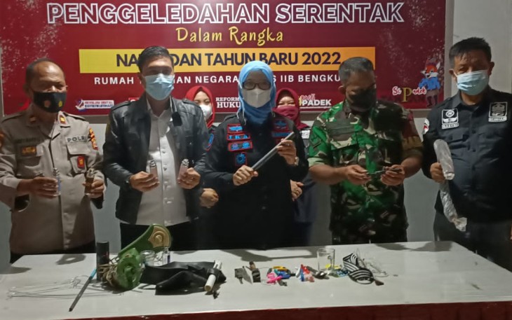Ekspos hasil Operasi Penggeledahan Sambut Nataru Rutan Bengkulu