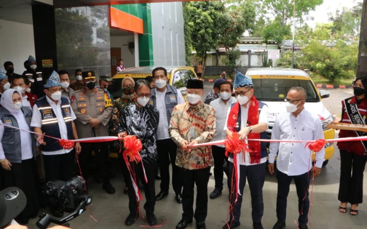 Kapolda Bengkulu Ikuti Pelepasan Mobil Vaksin Keliling