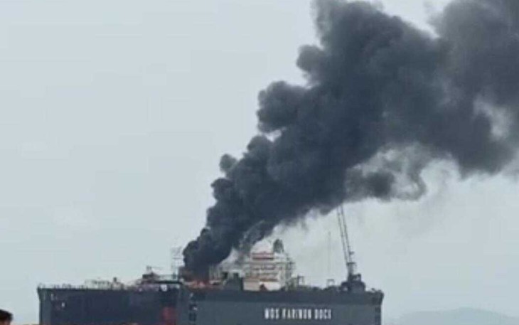  Kapal Tanker Milik Pertamina Hangus Terbakar
