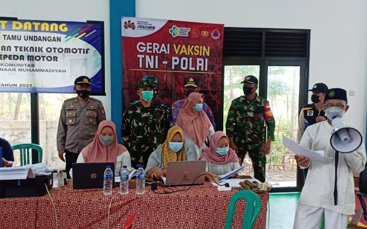 Monitoring Pelaksanaan Gerai Vaksinasi TNI-Polri di Wilkum Polsek Pameungpeuk