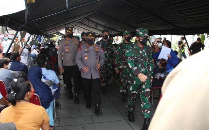 Panglima TNI Marsekal Hadi Tjahjanto dan Kapolri Jenderal Listyo Sigit Prabowo