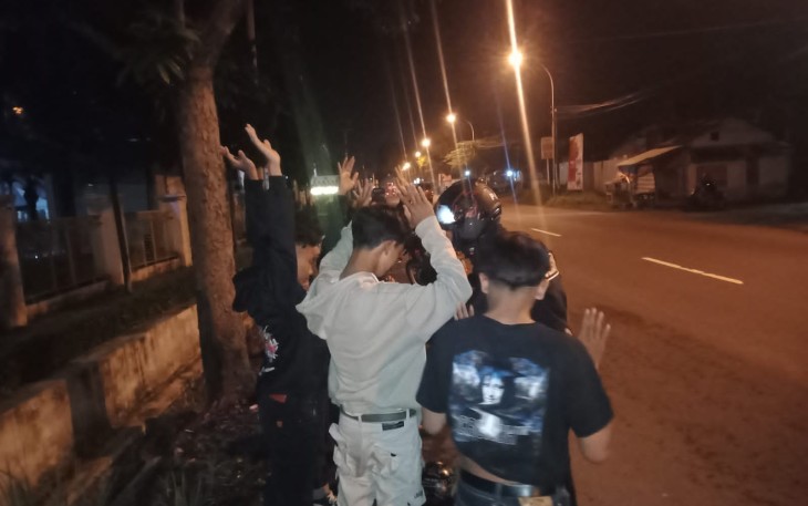 Ratusan Liter Tuak Dan Puluhan Dust Miras Berbagai Jenis, Diamankan Tim Maung Galunggung Polres Taskot