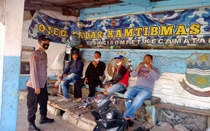 Kapolsek Cisompet-Polres Garut: Laksanakan Rankaian Kegiatan Dan Sosialisasi PPKM Level 3, Dukung Operasi Aman Nusa II