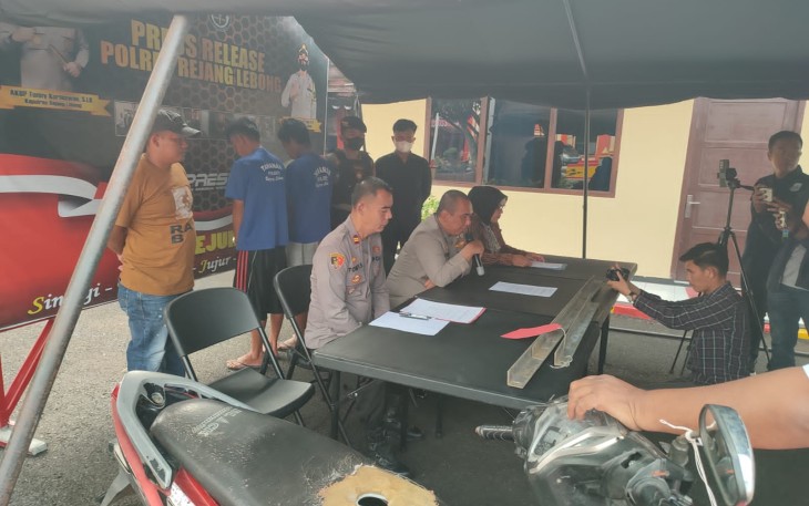 Kapolres Rejang Lebong saat Ekspose Ungkap Narkoba Ops Antik Nala 2022