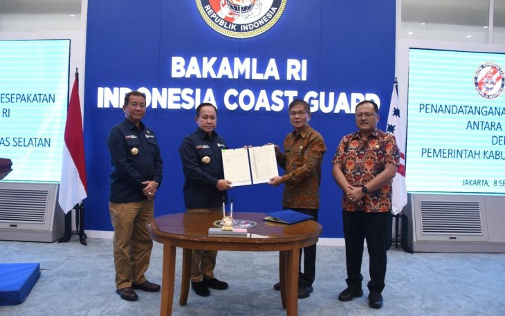Penandatanganan Nota Kesepakatan dalam area pembangunan Stasiun Peringatan Dini (SPD) Bakamla RI. Kegiatan berlangsung di Mabes Bakamla RI, Jakarta Pusat, Kamis (8/9/2022).