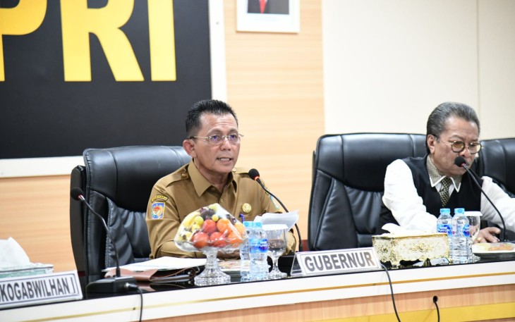 Gubernur Ansar saat Pimpin Rakor FKPD Provinsi Kepri