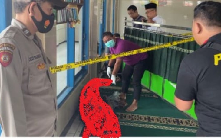 Penemuan korban meninggal dunia didalam masjid Ar-Rahman Jalan, Depati Negara, Kelurahan Pagar Dewa, Kecamatan Selebar, Kota Bengkulu.