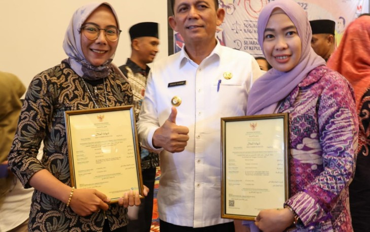 Gubernur Kepulauan Riau H. Ansar Ahmad pada Kegiatan Sosialisasi Layanan Bantuan Hukum Bagi Koperasi dan UMKM Sempena Peringatan Hari Koperasi Nasional Ke-75 Tahun 2022 di Trans Convention Centre, Tanjungpinang, Selasa (12/07). 