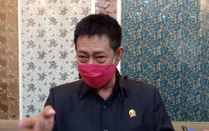 Ketua Fraksi Partai Golkar DPRD Jatim Blegur Prijanggono
