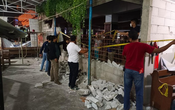 TKP Pengrusakan saat diberi garis polisi