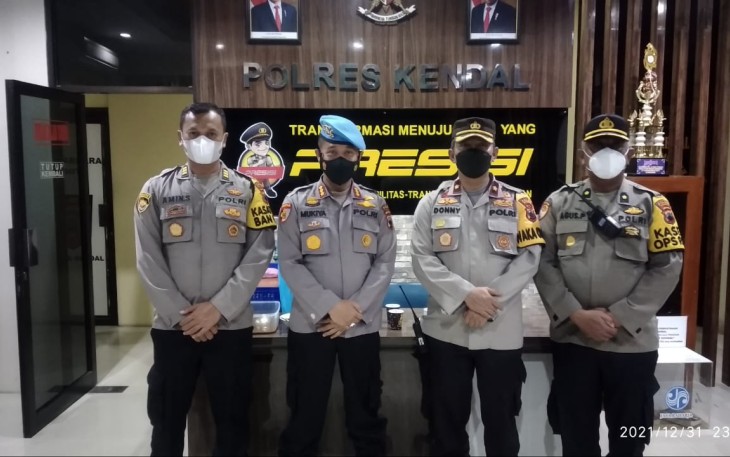 Kabidpropam Polda Jateng Cek Kesiapan Anggota Polres Kendal Amankan Tahun Baru 2022