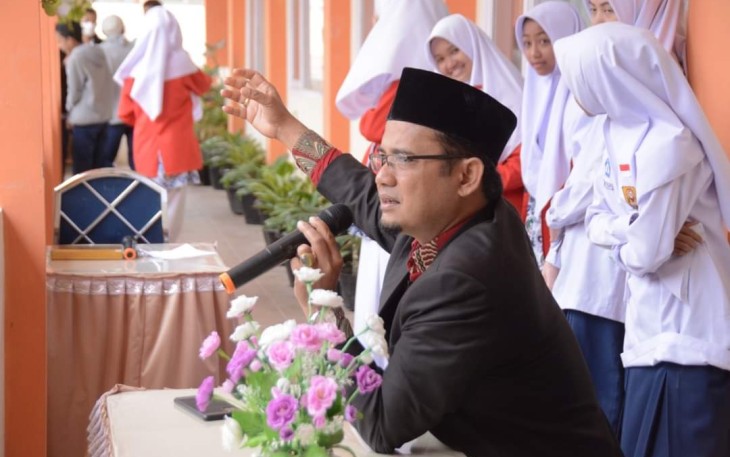 Suasana peringatan Maulid Nabi Muhammad SAW di Padang Panjang.