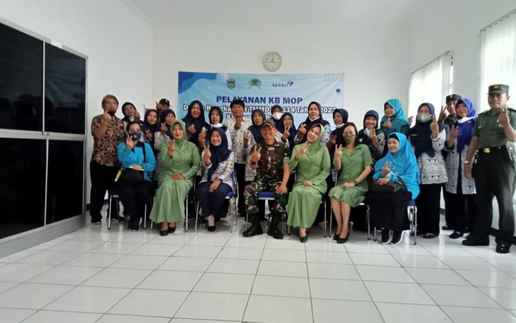 Foto bersama usai acara