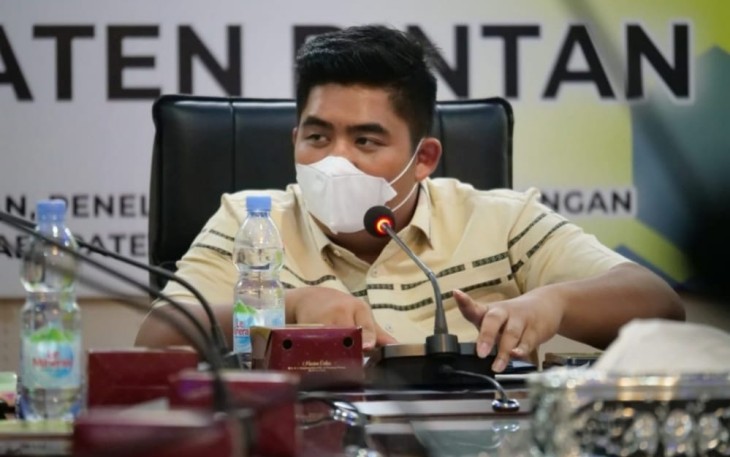  Plt Bupati Bintan Roby Kurniawan 