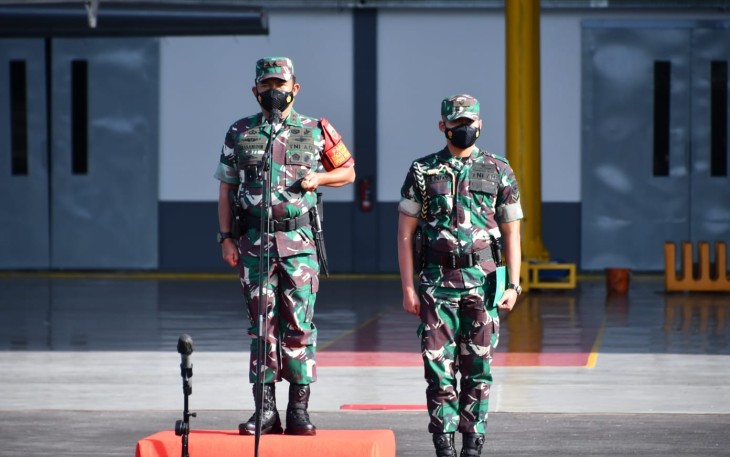Pangdam I/BB Mayjen TNI Hassanudin, saat memimpin apel gelar pasukan