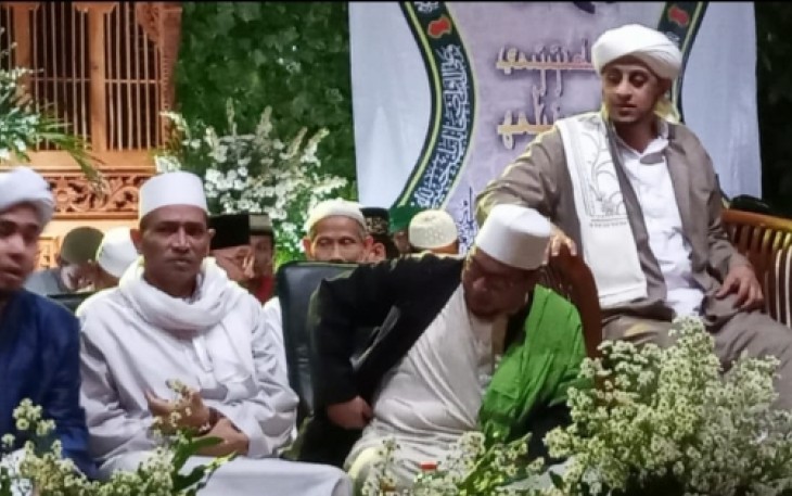 Haul Sayyidah Fatimah Azzahra, di Desa Jenarsari, Kecamatan Gemuh, Minggu (23/1/2022) malam