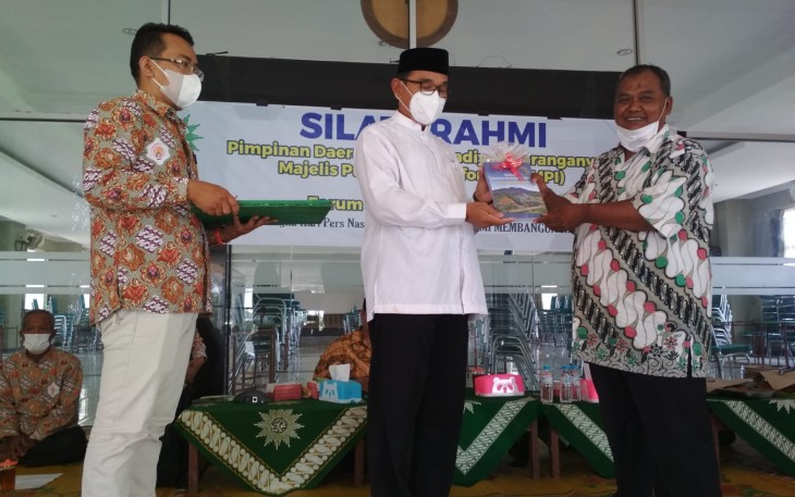 Acara silaturahmi PDM Karanganyar bersama wartawan dalam rangka memperingati HPN 2022