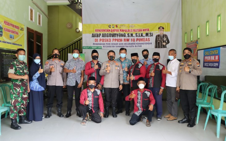 Kapolres Cek Posko PPKM Mikro di 3 Kecamatan Wilayah Kota Blitar