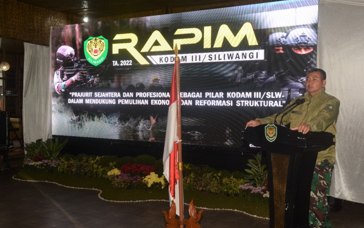 Jadilah Pemimpin Yang Menjabarkan Loyalitas Menjadi Kecerdasan