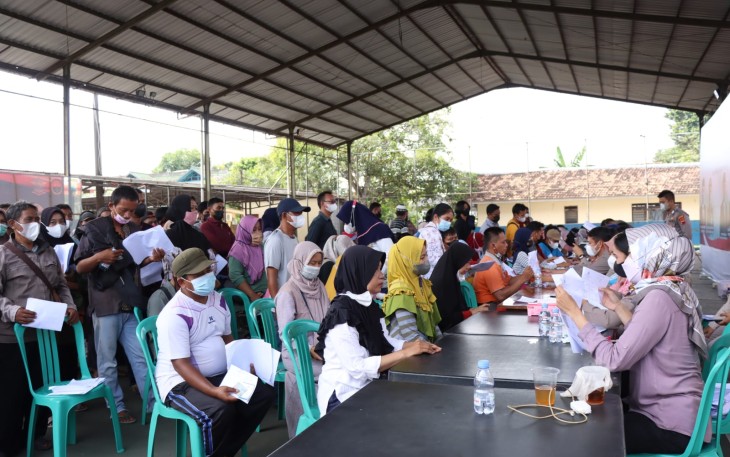 Penyaluran bantuan dari pemerintah pusat, oleh Polres Kendal