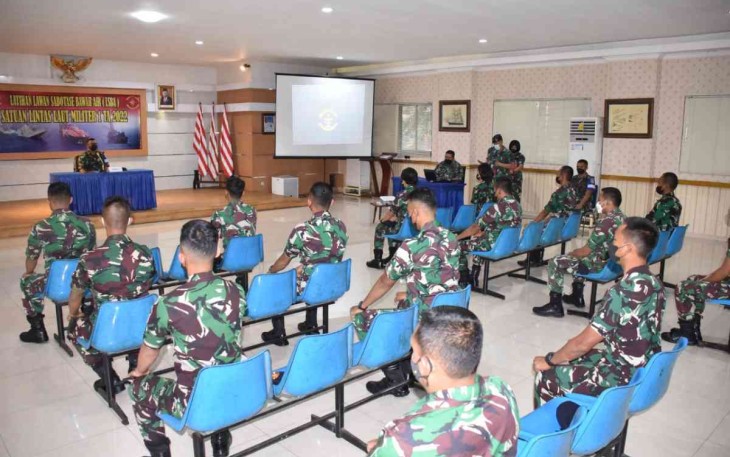 Tangkal Sabotir, Satlinlamil 1 Latihan Lawan Sabotase Bawah Air