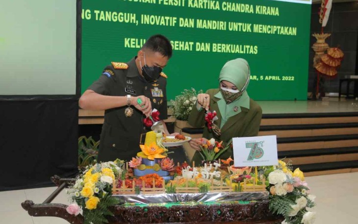 Syukuran HUT Persit KCK, Pangdam IX/Udayana : Wujudkan Keluarga Harmonis dan Sukses