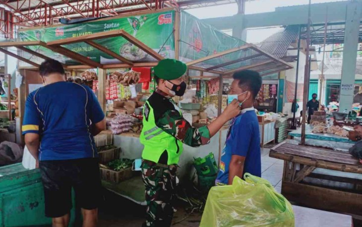 Bulan Puasa Tidak Menghalangi Kodim 0808/Blitar Untuk Mencegah Penyebaran Covid-19