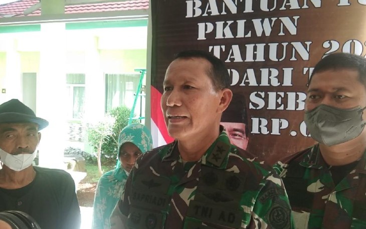 Dandim 0604/Karawang Dampingi Aster Panglima TNI Pantau Penyaluran BTPKLWN