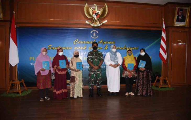Ambil Hikmah di Bulan Suci, Kolinlamil Santuni Anak Yatim dan Warakawuri