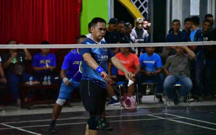Danpasmar 3 Buka Turnamen Bulu Tangkis 
