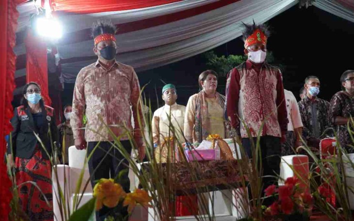 Pangdam Kasuari ( pakai masker putih) saat menghadiri pembukaan MTQ ke IX tingkat provinsi Papua Barat. Sabtu (07/05/2022)