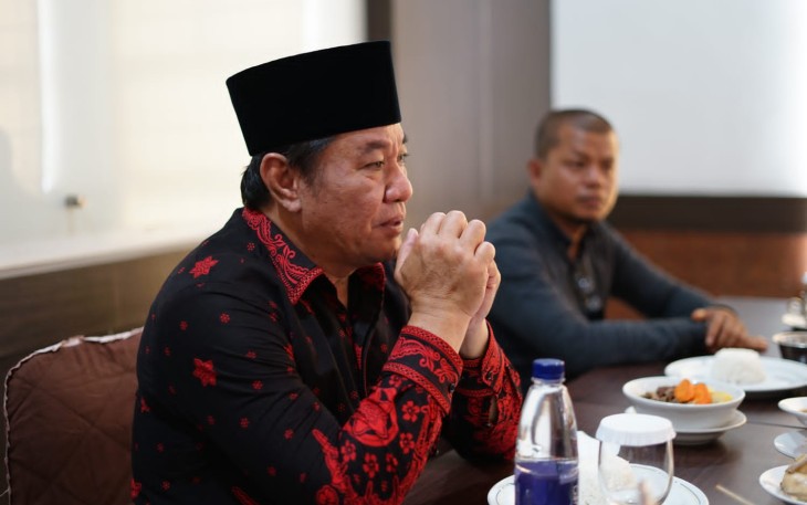 Wagub Rosjonsyah, saat mrnerima silaturahmi Dua Paskibraka, Sabtu (14/5/2022)