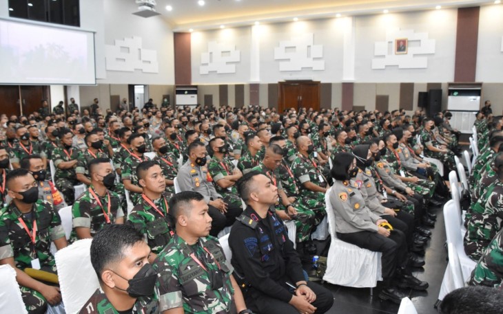 Apel Komandan Satuan TNI AD Tersebar Kodam Jaya/Jayakarta TA 2022 bersama Polda Metro Jaya, Selasa (17/5/2022)