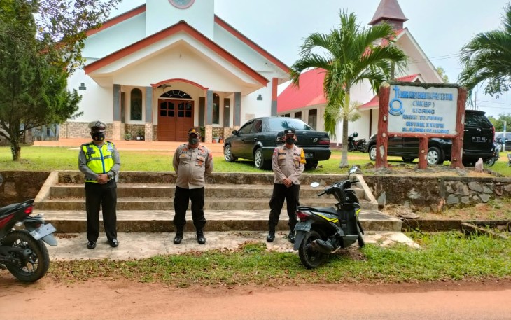 Pengamanan Gereja oleh Personel Polres Bintan, Kamis (26/5/2022)