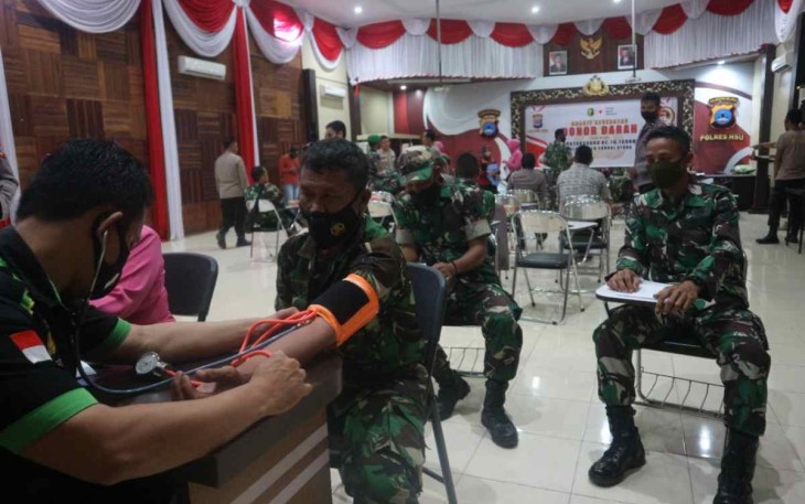 Donor darah sambut HUT Bhayangkara Ke-76 