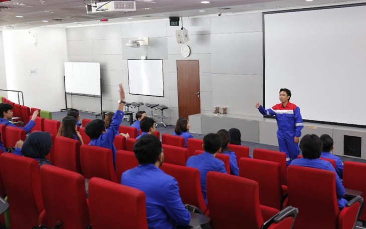 Ilustrasi Foto: Kegiatan Kuliah Pakar di Universitas Pertamina, 2022.