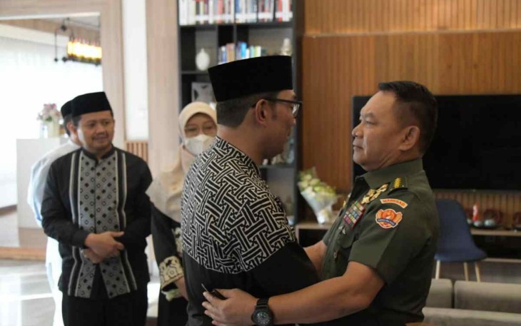 Kasad saat berbela sungkawa ke Gubernur Jabar