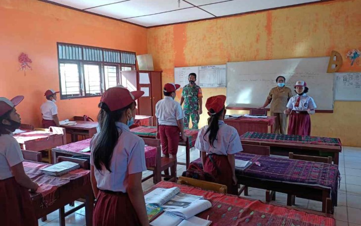 Tanamkan jiwa patriotisme siswa SD desa Pegagan Julu 2 Tapung