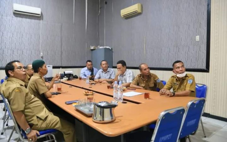 DPMPTSP Labuhanbatu saat Saksikan Penandatanganan MoU MPP