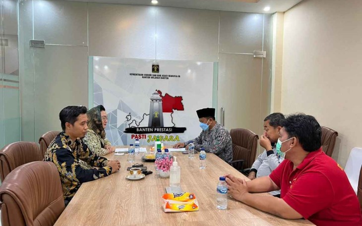 Kunjungan wakil rektor universitas Pamulang di Kanwil Kemenkumham Banten 