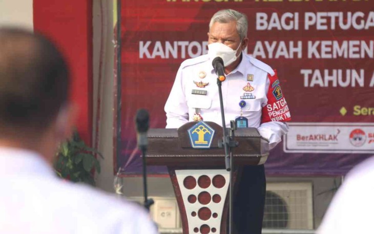 Tejo Harwanto saat memberikan arahan tanggap bencana