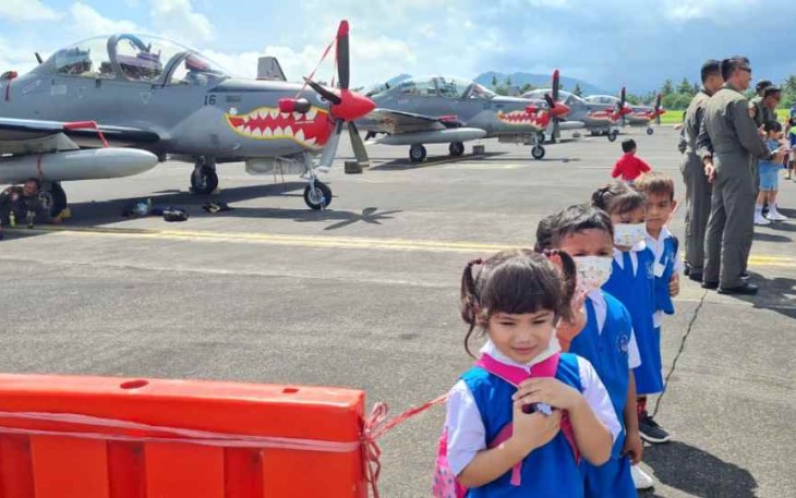 Static show lanud Sam Ratulangi menjadi sarana edukasi dirgantara masyarakat Sulut