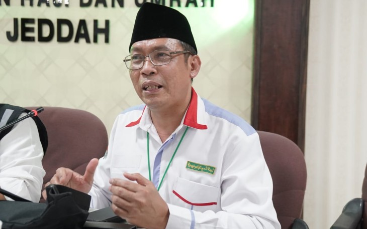 Direktur Umrah dan Haji Khusus Kemenag Nur Arifin saat memberikan keterangan pers 
