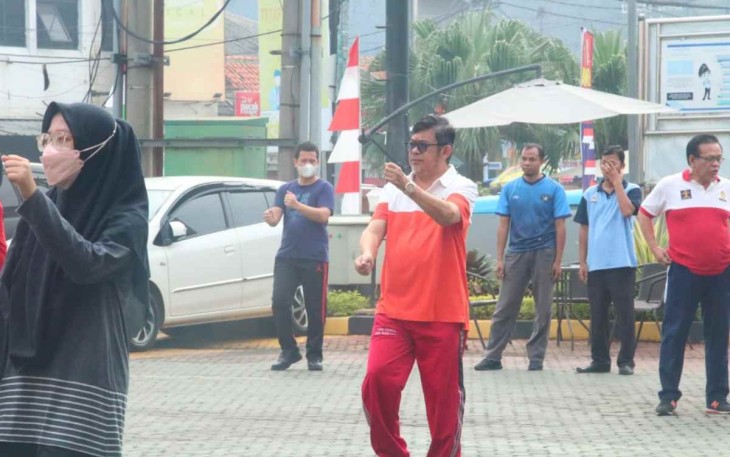 Senam pagi bersama pegawai Kanwil Kemenkumham Banten dan DKI Jakarta 