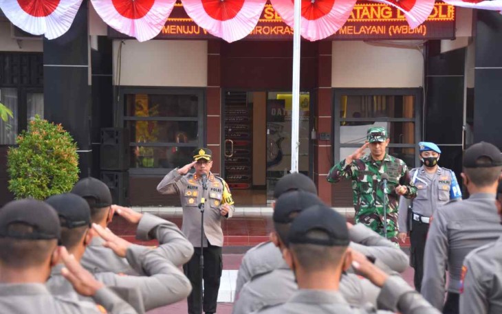Sinergitas TNI-POLRI amankan pengesahan warga baru PSHT di Trenggalek 