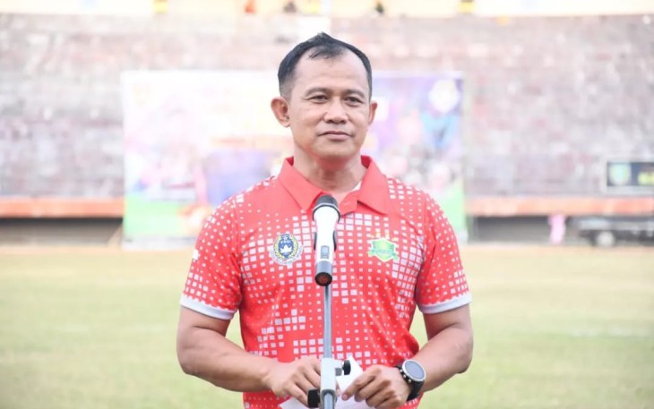 Danrem 081/DSJ Kolonel Inf Deni Rejeki saat memberikan sambutan menutup Liga Santi Piala Kasad 